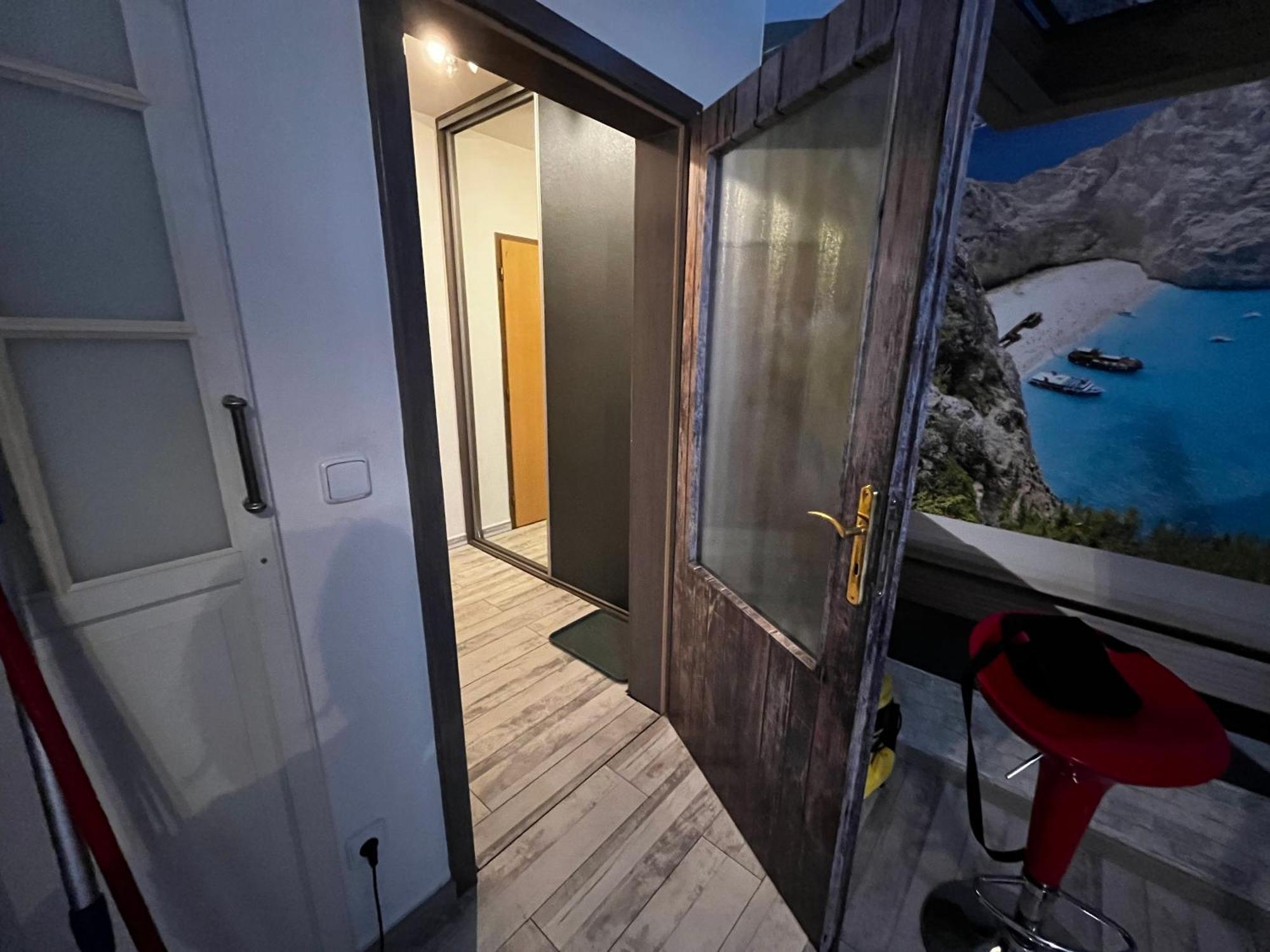 Monfas Apartment Provence In Прага Екстериор снимка